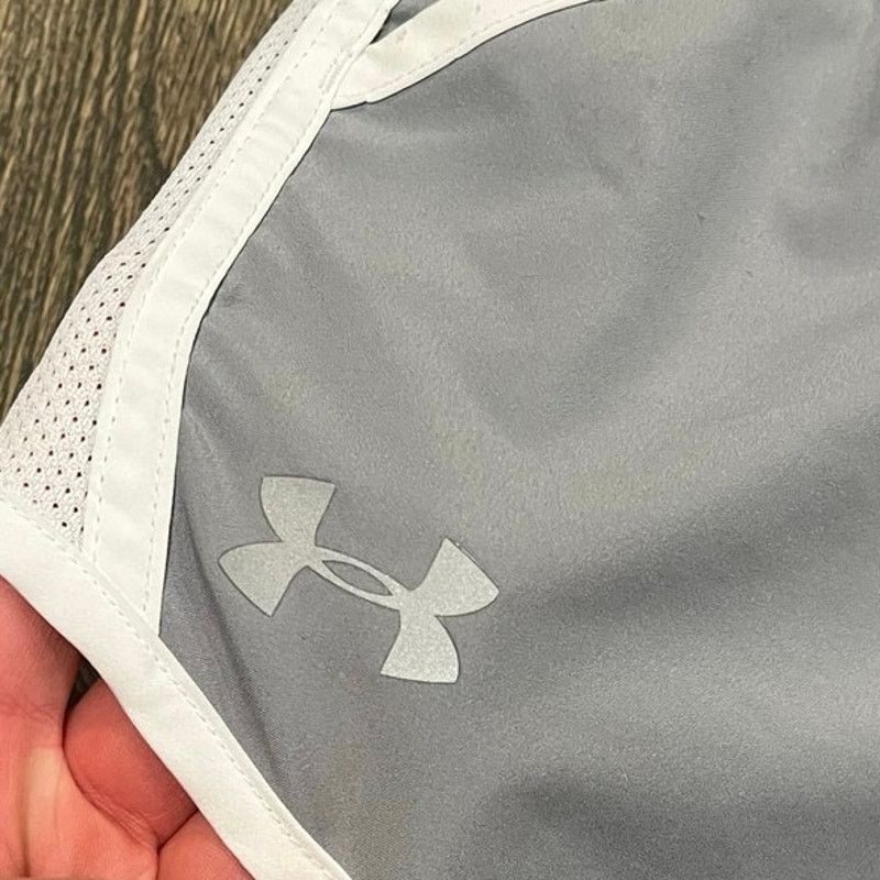 Under Armour Under Armour HeatGear Running Shorts Elastic Waist Grey M Size 26" / US 2 / IT 38 - 5 Thumbnail