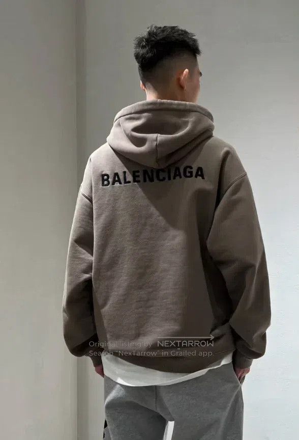 Balenciaga Balenciaga Gray front and back embroidery hoodie sweatshir Size US S / EU 44-46 / 1 - 9 Thumbnail