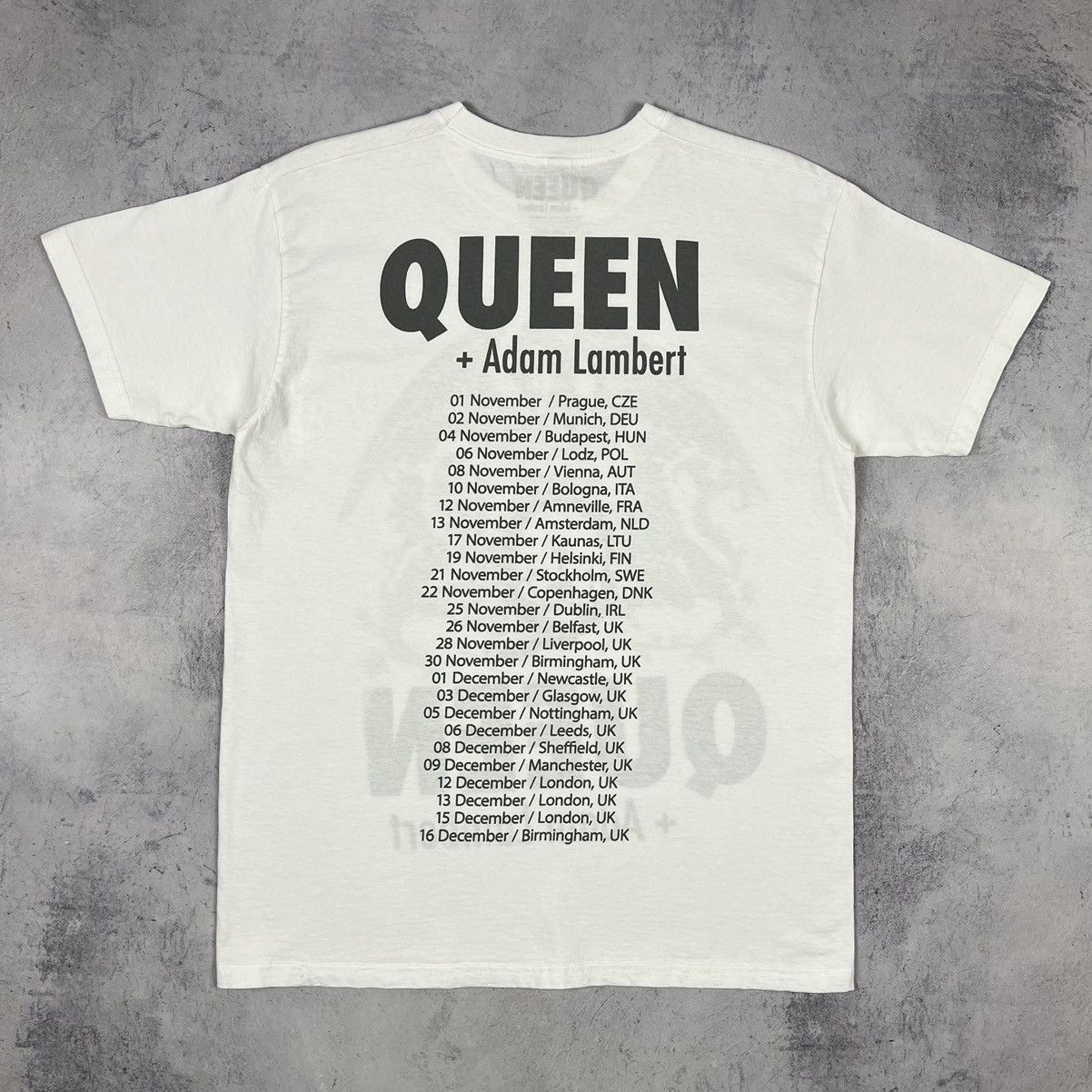Band Tees Vintage Queen x Adam Lambert y2k rock tour band tee 00’s Size US M / EU 48-50 / 2 - 7 Thumbnail