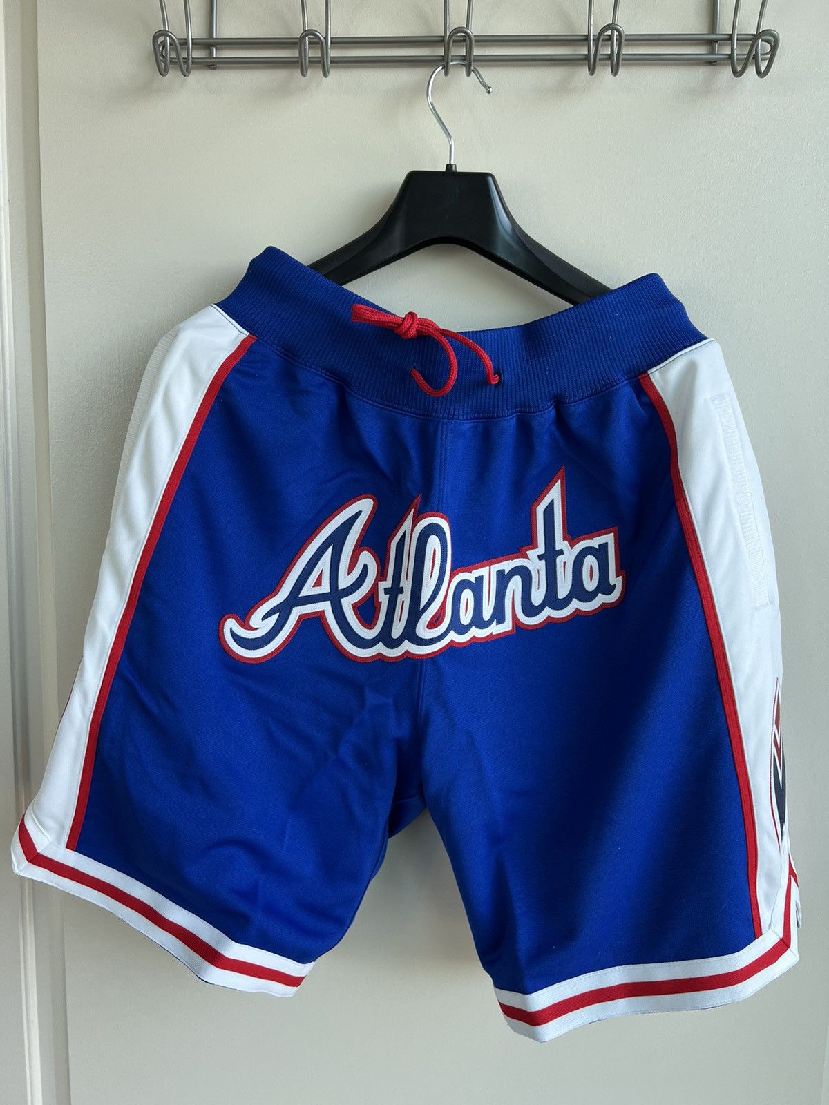 Just Don × Mitchell & Ness Just Don x Mitchell & Ness Atlanta Braves Size US 32 / EU 48 - 1 Thumbnail