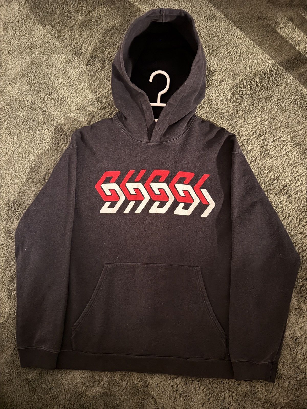Gucci Gucci geometric block logo hoodie Size US S / EU 44-46 / 1 - 2 Thumbnail