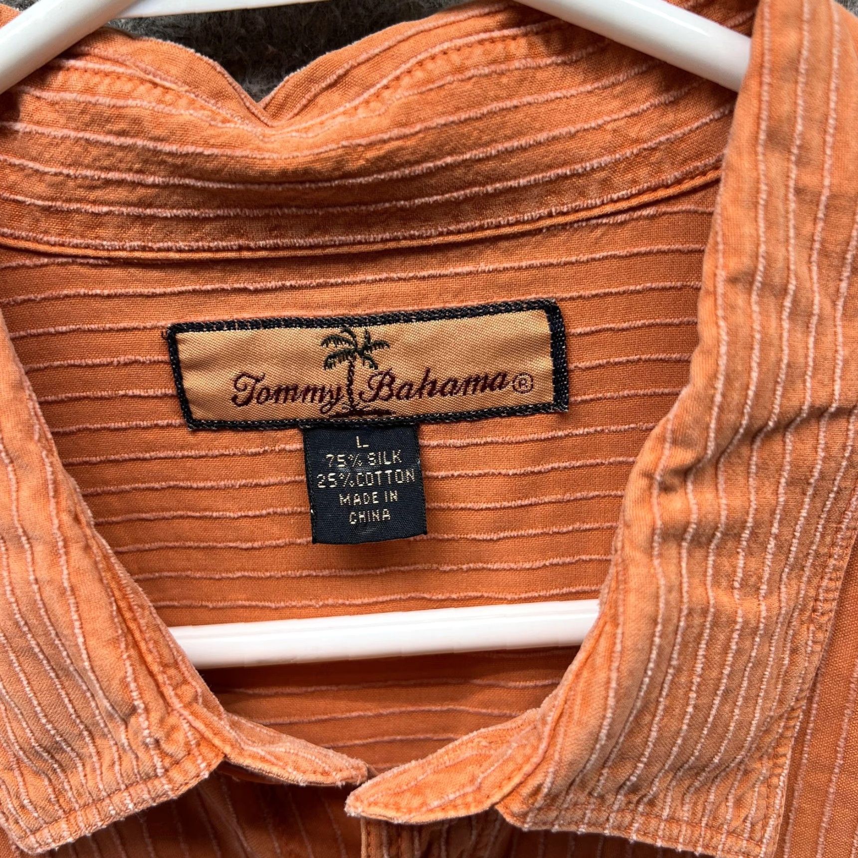 Tommy Bahama Tommy Bahama Shirt Mens Large Orange Silk Cotton Striped Button Front Casual Size US L / EU 52-54 / 3 - 3 Thumbnail