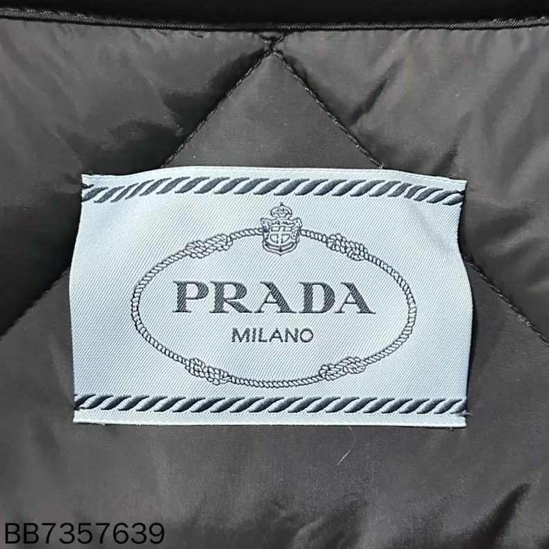 Prada Prada Diamond recycled nylon logo down jacket 2502-Nextarro Size US XXS / EU 40 - 5 Thumbnail