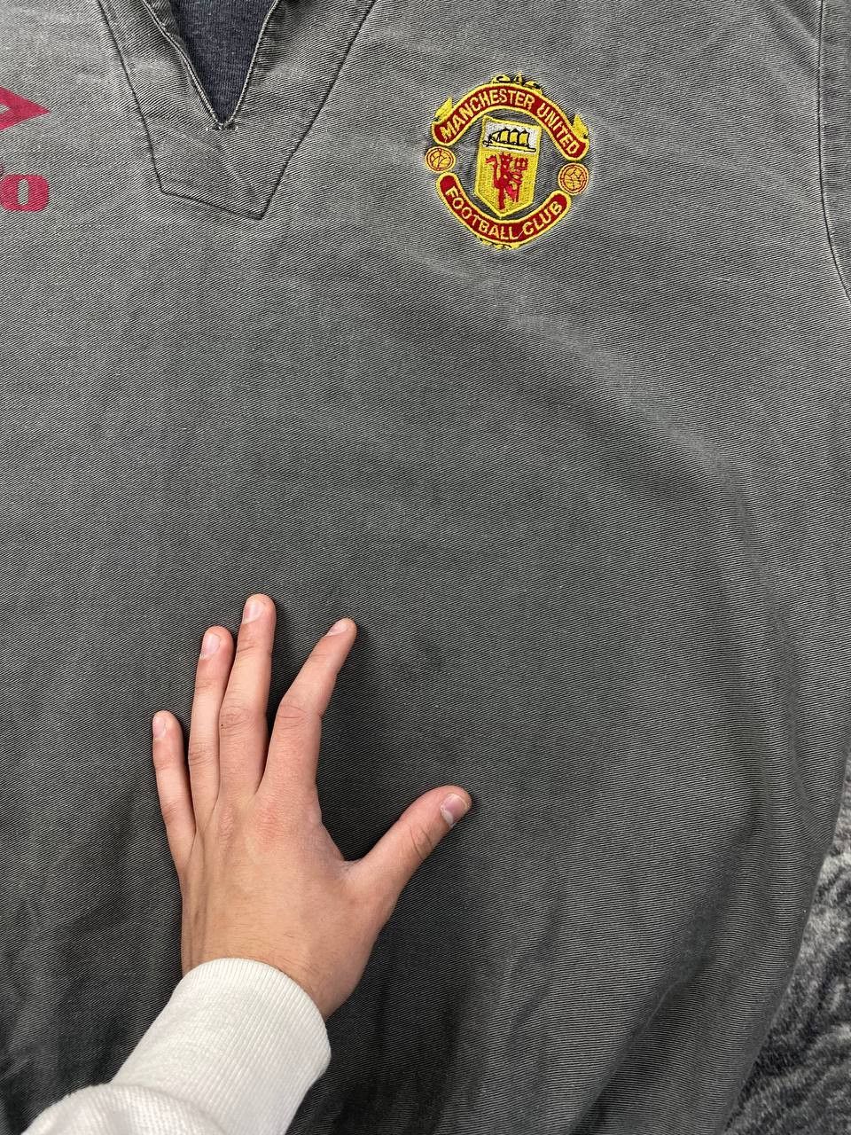 Umbro Vintage Umbro Manchester United 1992 1993 Sweatshirt Size US L / EU 52-54 / 3 - 18 Thumbnail