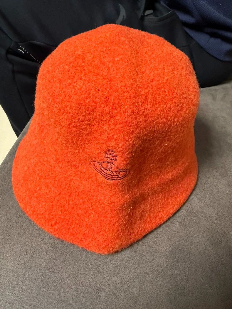 Vivienne Westwood Vivienne Westwood Saturn fisherman hat Size ONE SIZE - 1 Thumbnail