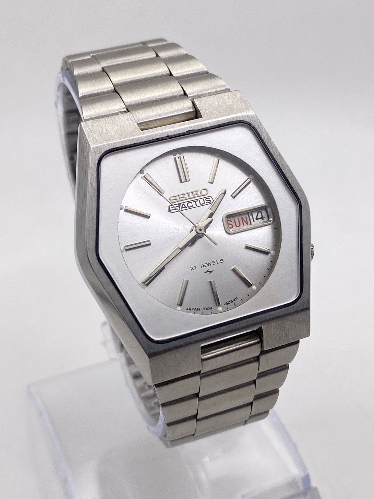 Seiko Seiko 5 Automatic Silver Dial Men’s Wristwatch 38mm Watch Size 38 - 7 Thumbnail