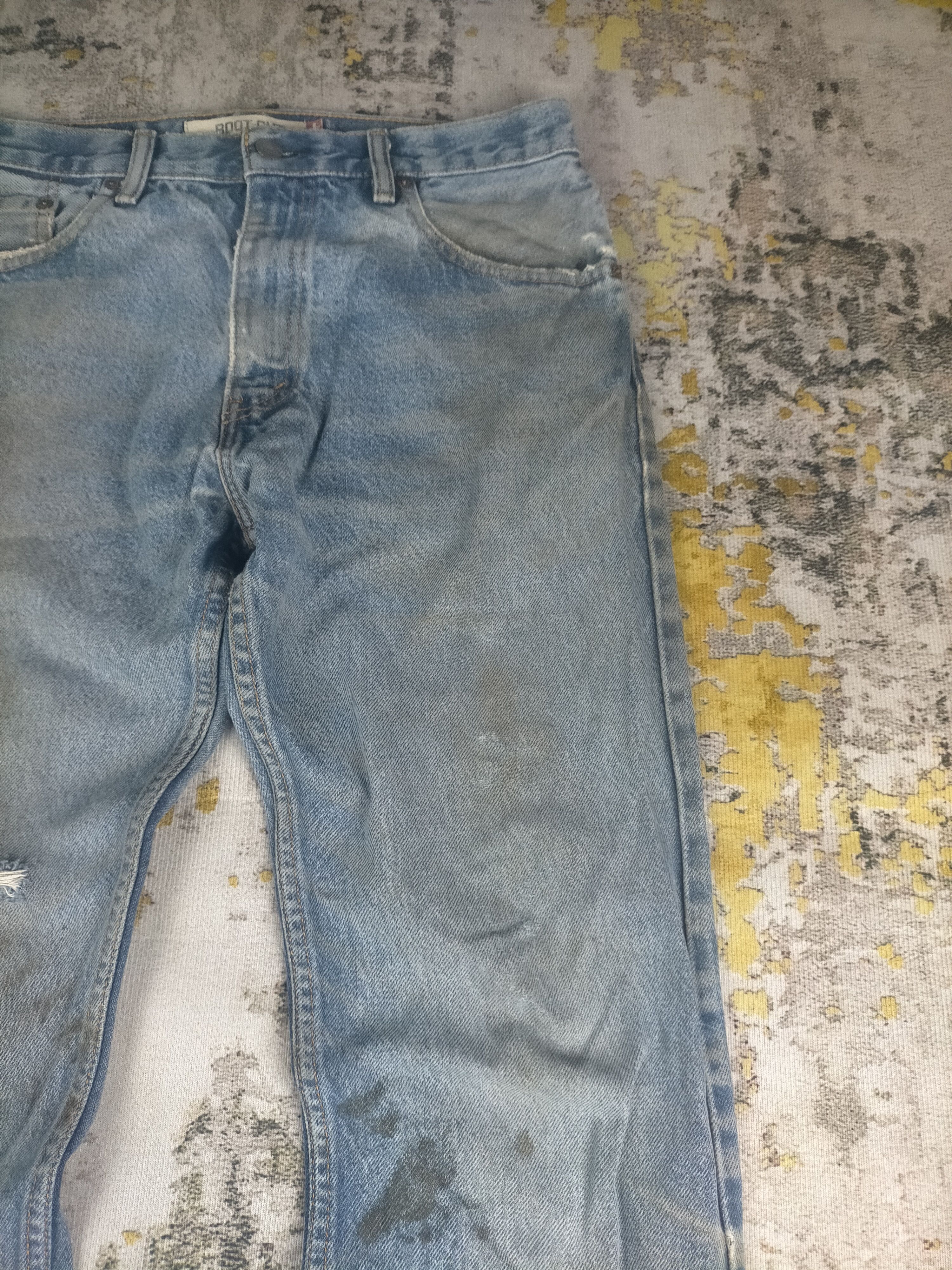 Levi's 🔥 Vintage Levis 517 Flared Ripped Dirty Distressed Jeans Size US 32 / EU 48 - 4 Thumbnail