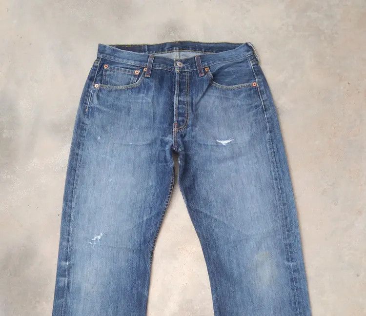 Levi's Vintage Levi's 501 Straight Leg Distressed Jeans 32x30 Size US 32 / EU 48 - 7 Thumbnail