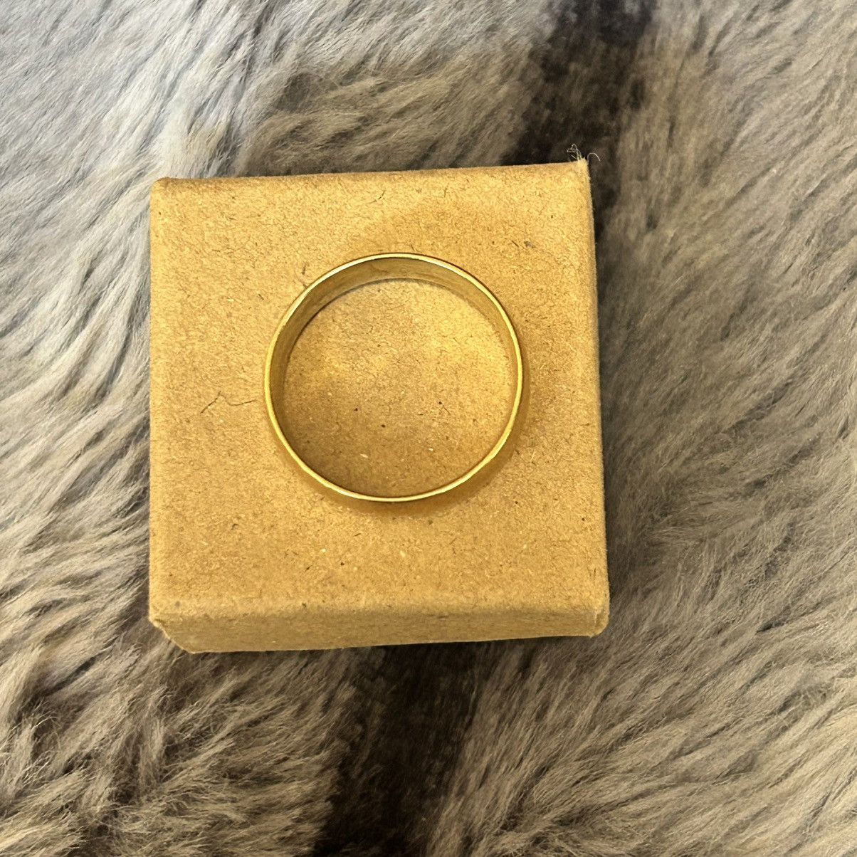 Jewelry Men’s 6mm 18kt gold plated stainless steel band ring NIB 12 Size ONE SIZE - 5 Thumbnail