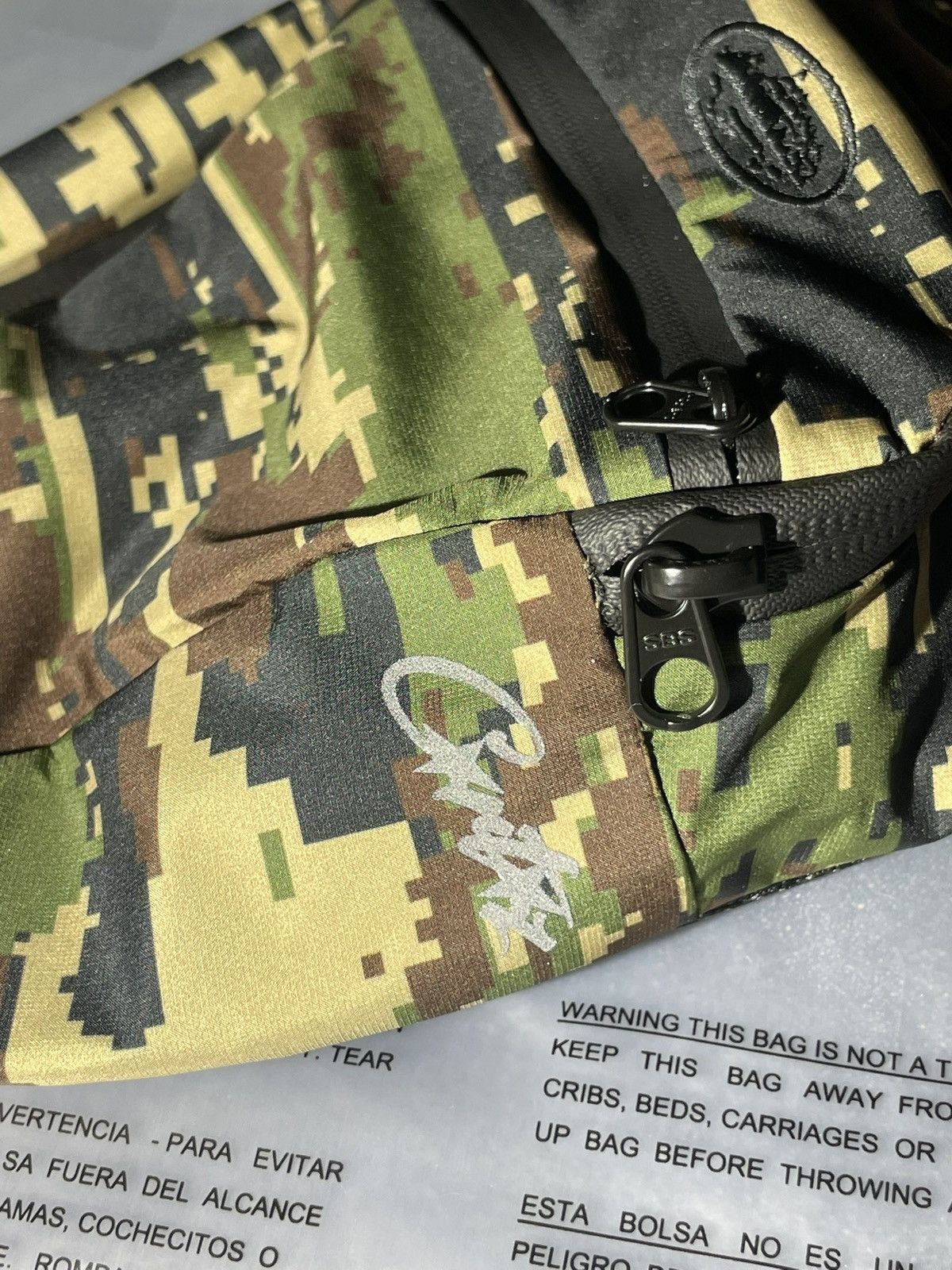 Corteiz CORTEIZ ELITEWORK SLING BAG [DIGI CAMO] Size ONE SIZE - 3 Thumbnail
