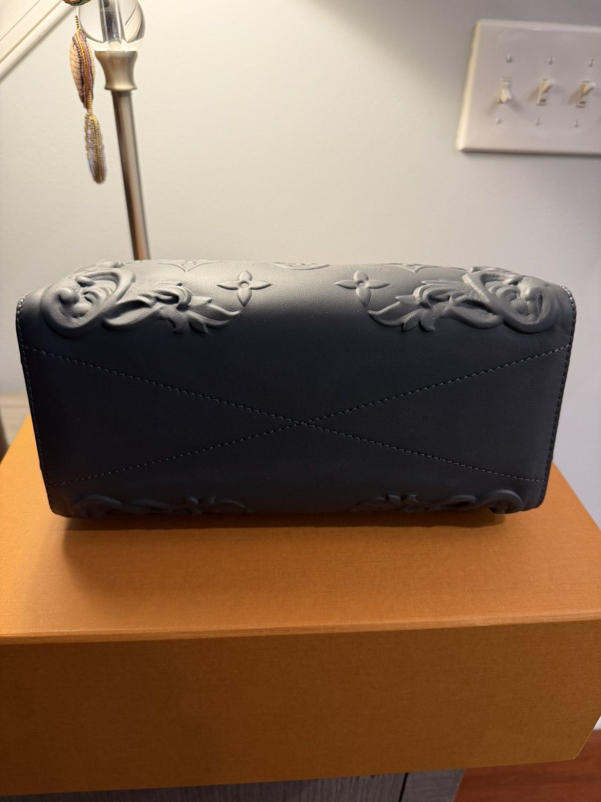 Louis Vuitton Louis Vuitton City Keepall Size ONE SIZE - 8 Thumbnail