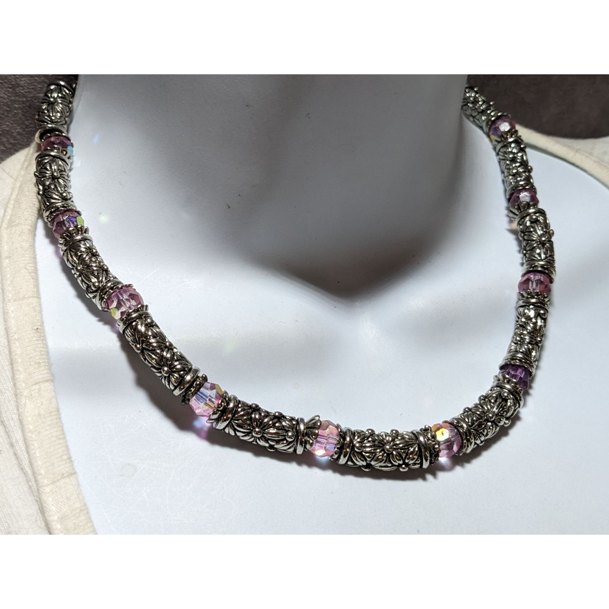 Other Silver Floral Pink Aurora Borealis Necklace Size ONE SIZE - 7 Thumbnail