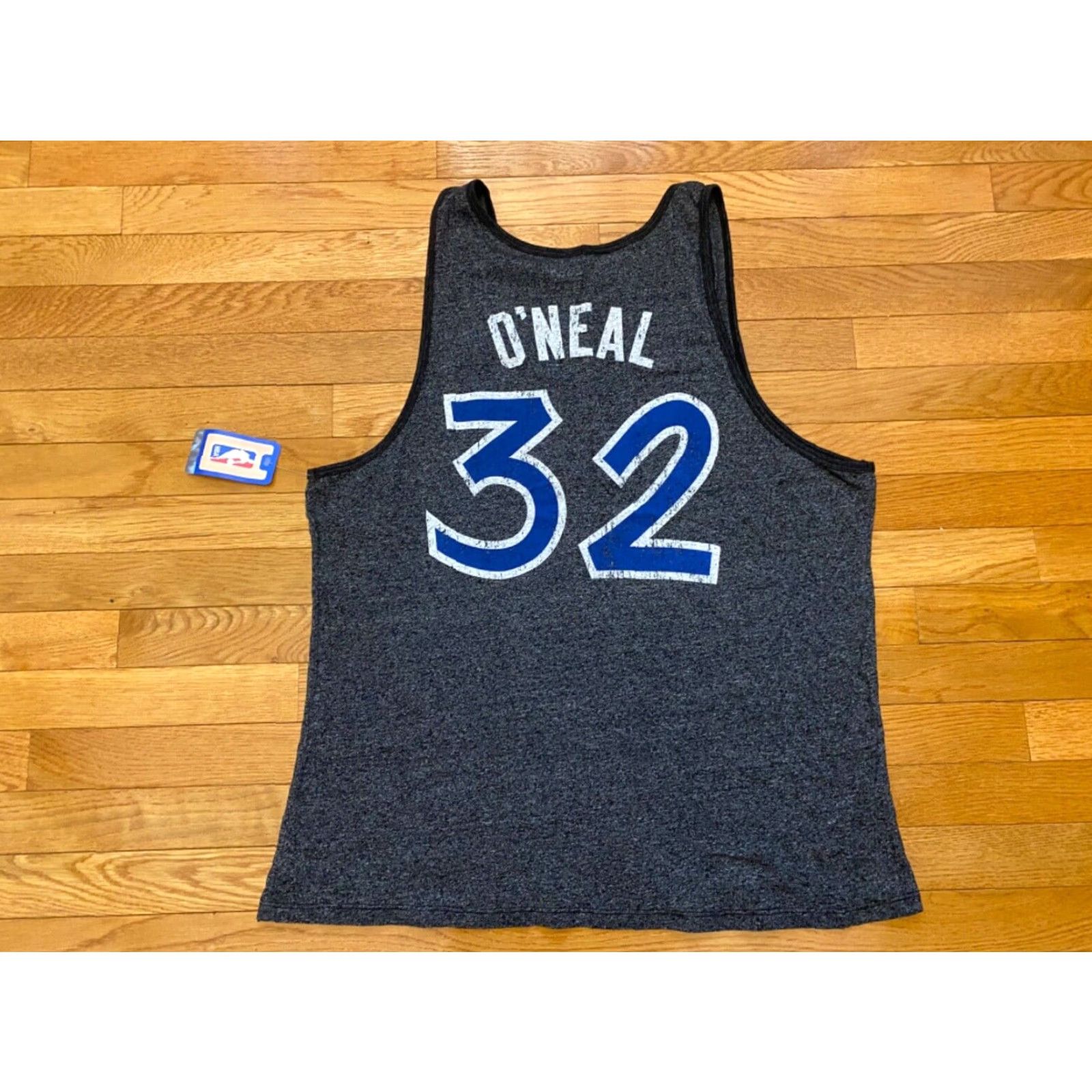 Vintage Majestic Threads Women's Orlando Magic Shaquille O’Neal Tank Top XXL Gray Sleeveless Knit Cotton Crystals Vintage Sports Men/Women? Size XXL / US 16-18 / IT 52-54 - 2 Thumbnail