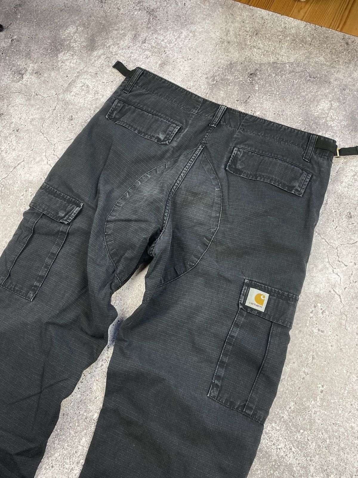 Carhartt × Dickies × Vintage VINTAGE CARHARTT CARGO BAGGY PANTS FADED BLACK 00s Size US 32 / EU 48 - 2 Thumbnail