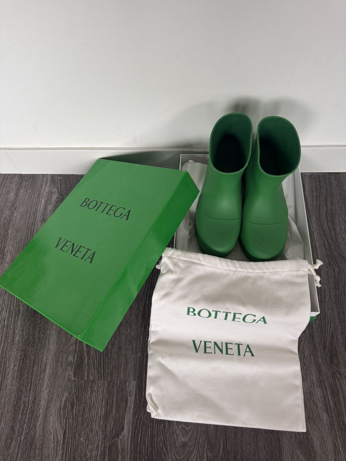 Bottega Veneta Bottega Veneta Puddle Boots Size US 11 / EU 44 - 1 Thumbnail