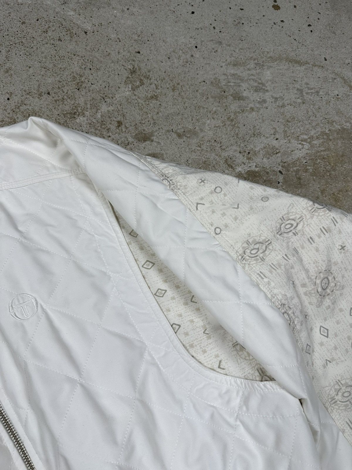 Sergio Tacchini Vintage 90s Sergio Tacchini Abstract Print Light Jacket Size US M / EU 48-50 / 2 - 11 Thumbnail