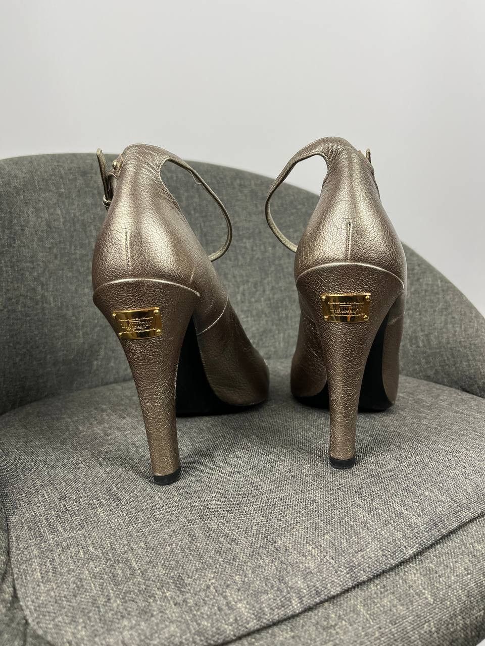 Louis Vuitton Leather pump with ankle strap Louis Vuitton Size US 6.5 / IT 36.5 - 3 Thumbnail