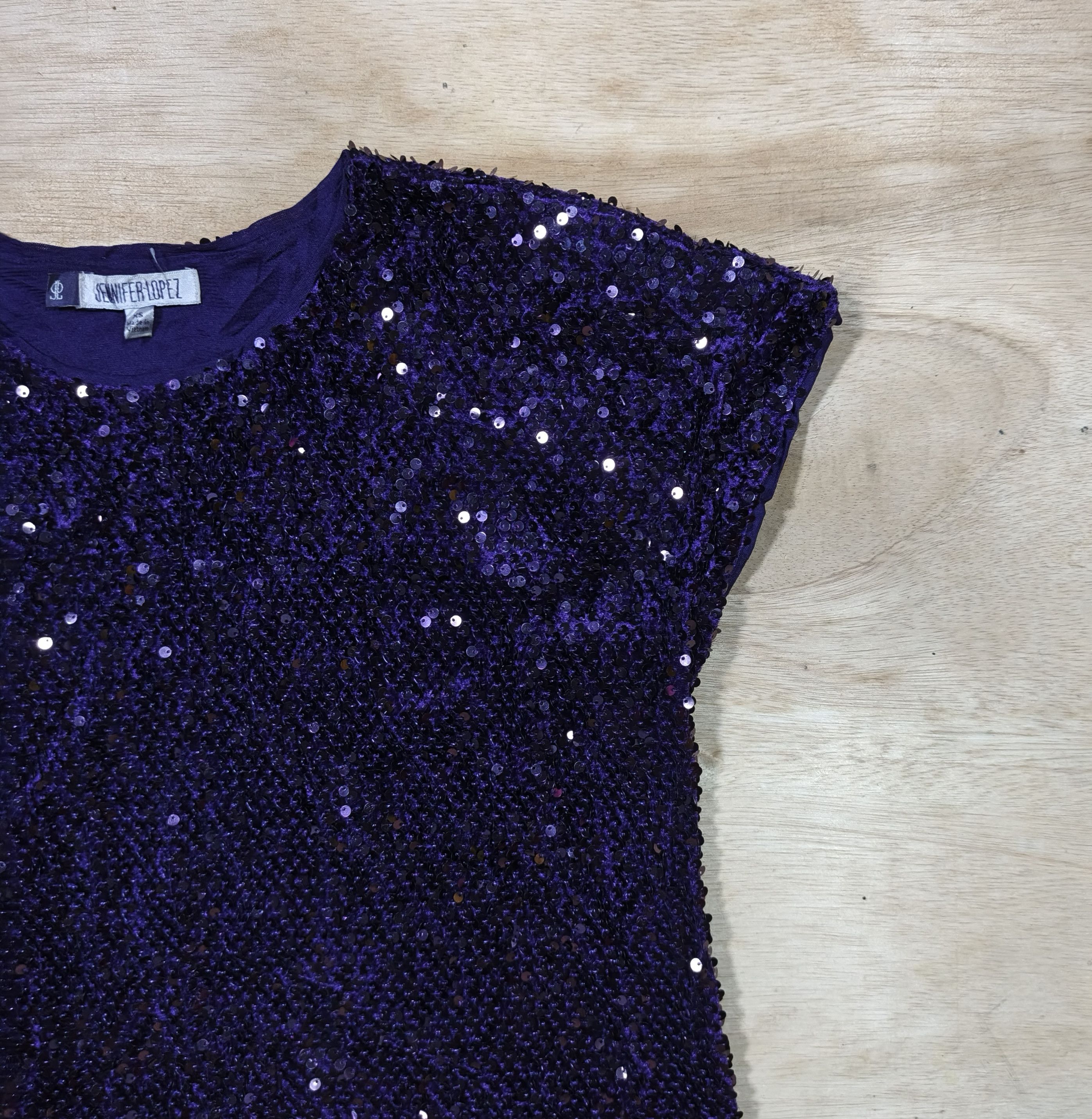 Jennifer Lopez Jennifer Lopez Purple Sequin Cap Sleeve Top Size XS / US 0-2 / IT 36-38 - 4 Thumbnail