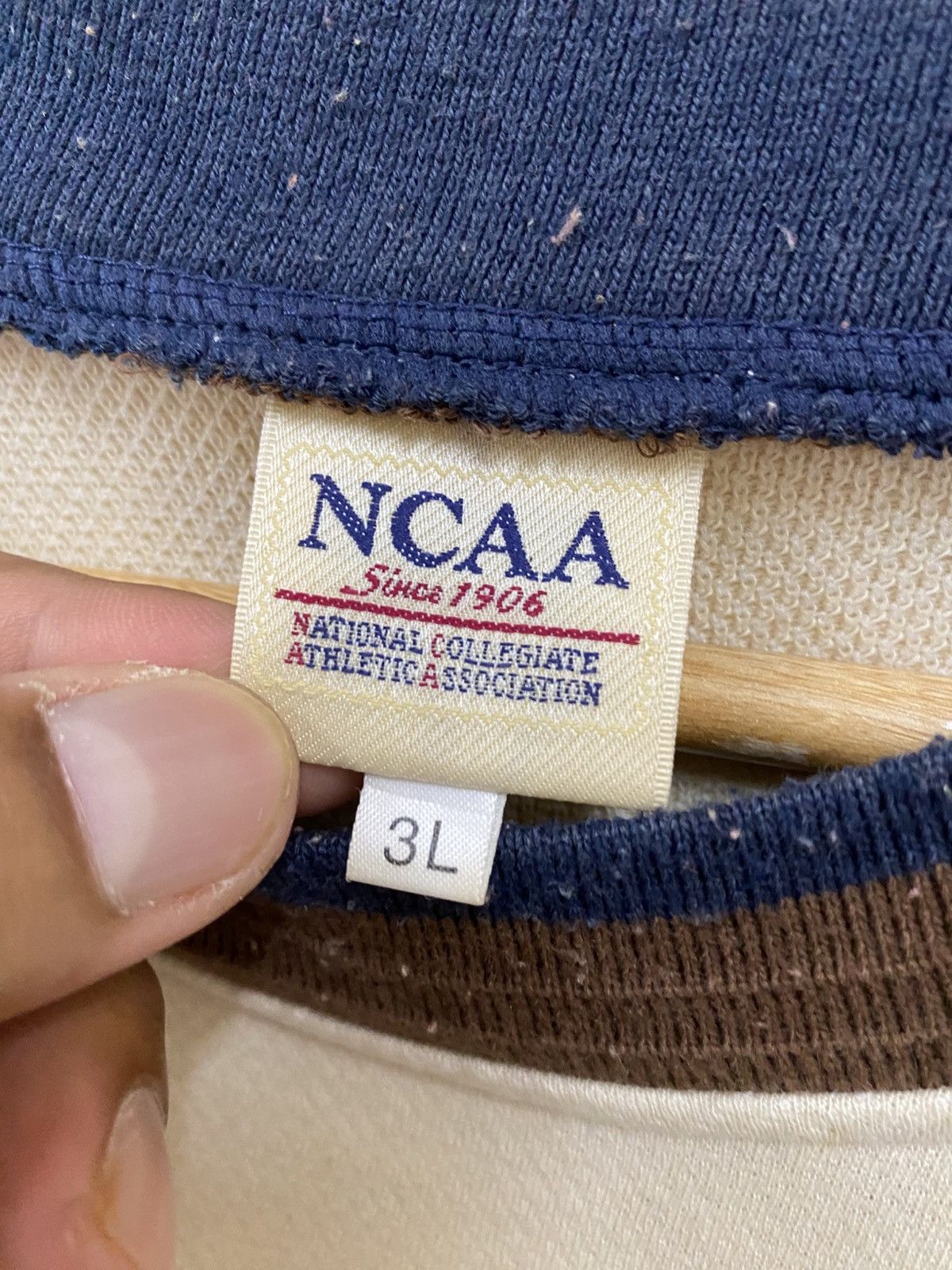 Descente Vintage NCAA Kansas Usa College Sport - Descente Size US XL / EU 56 / 4 - 8 Thumbnail