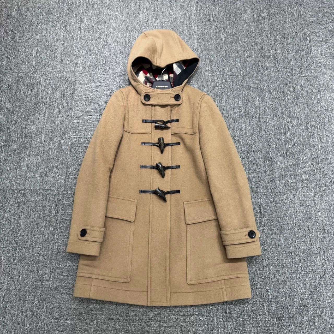 Burberry burberry toggle coat in beige color. Size US M / EU 48-50 / 2 - 1 Thumbnail