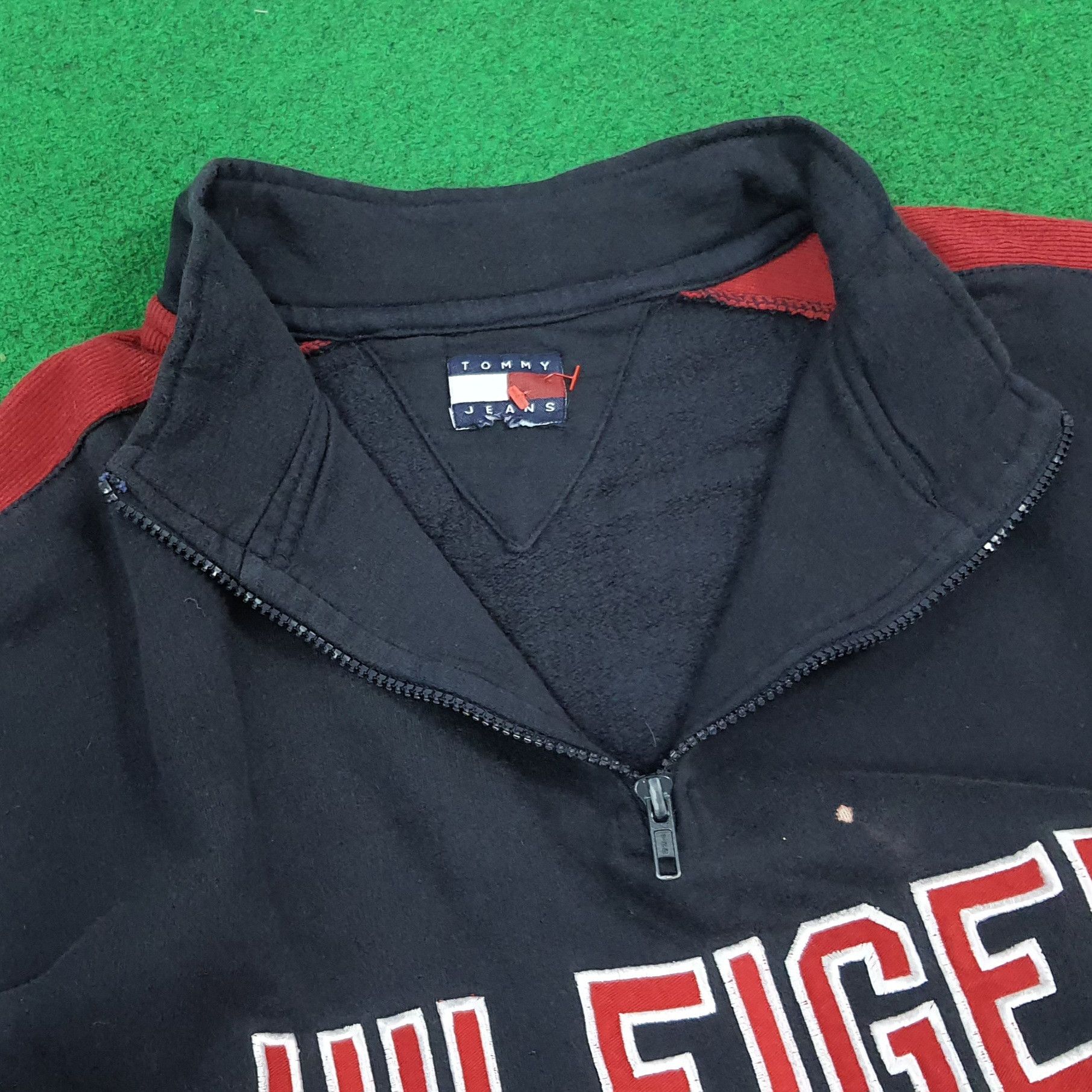 Tommy Hilfiger Vintage Tommy Jeans Hilfiger Half Zipper Sweatshirt C273N28 Size US XL / EU 56 / 4 - 5 Thumbnail