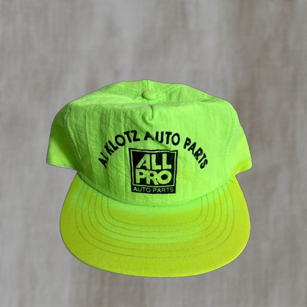 Vintage VINTAGE Maydole SnapBack Hat Neon Green Adjustable One Size Men Sun Stained Green Hat Size ONE SIZE - 1 Thumbnail
