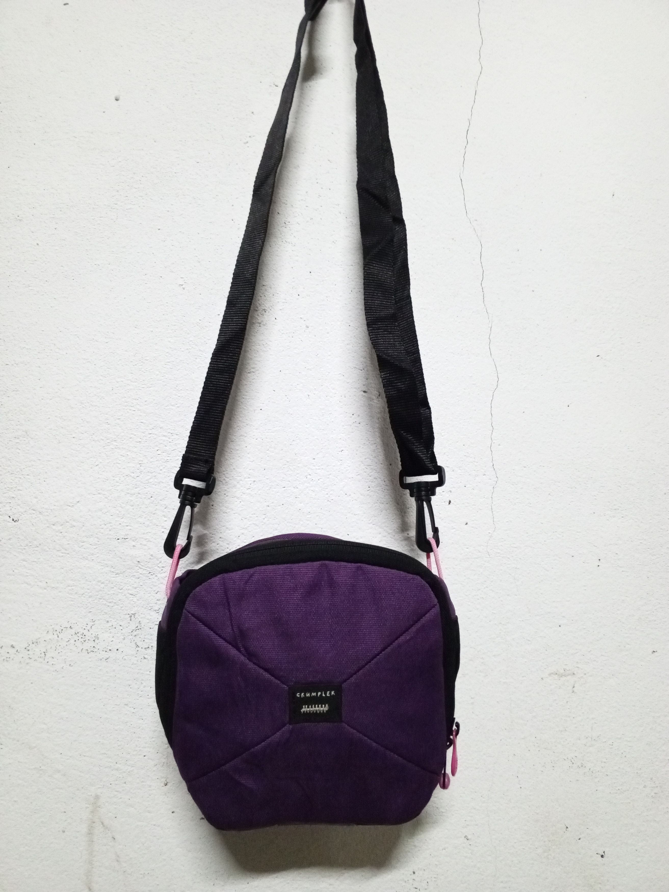 Crumpler 💥BINDING OFFER💥CRUMPLER SLIMBAG 🟣 Size ONE SIZE - 1 Thumbnail