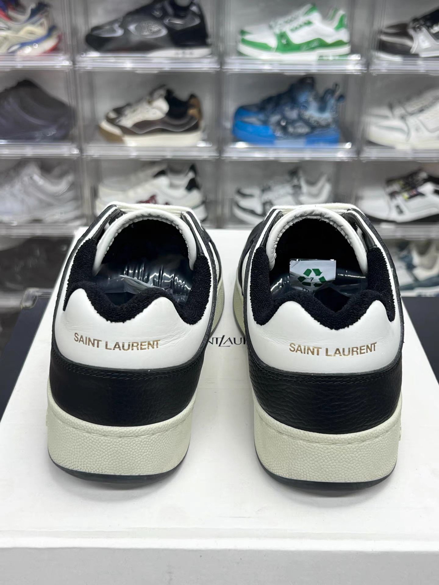 Saint Laurent Paris Saint Laurent SL/61 Low Top Sneakers K15 Size US 8 / EU 41 - 7 Thumbnail
