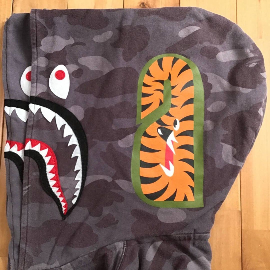 Bape BAPE Color Camo Double Shark full zip hoodie Burgundy APE Size US XXL / EU 58 / 5 - 5 Thumbnail