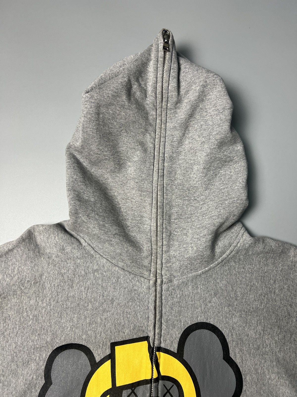 Bape × Kaws Vintage 00’s Baby Milo Kaws Fullzipper Hoodie Size US M / EU 48-50 / 2 - 8 Thumbnail