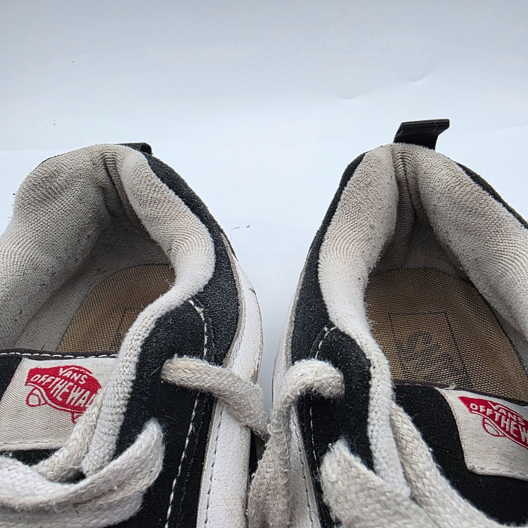 Vans Vans Knu Skool Mens Size 9.5 Black White Suede Chunky Skate Size US 9.5 / EU 42-43 - 9 Thumbnail