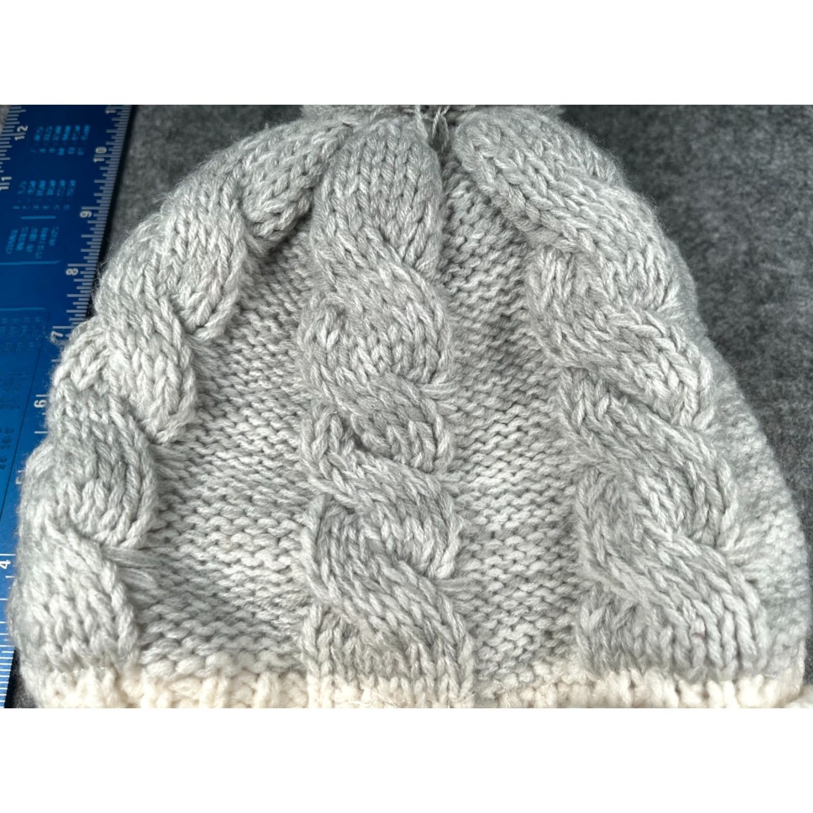 Vintage Ivory Ella Beanie Toque Women One Size Gray Cable Knit Acrylic Poly Lined Pom Size ONE SIZE - 3 Thumbnail