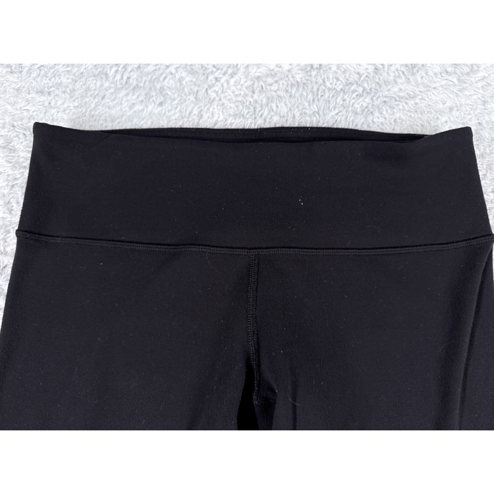 Lululemon Lululemon Wunder Under Pants Womens 6 Black Crop 21" Inseam 21 Yoga Athleisure Casual Stretch Size 28" / US 6 / IT 42 - 4 Thumbnail