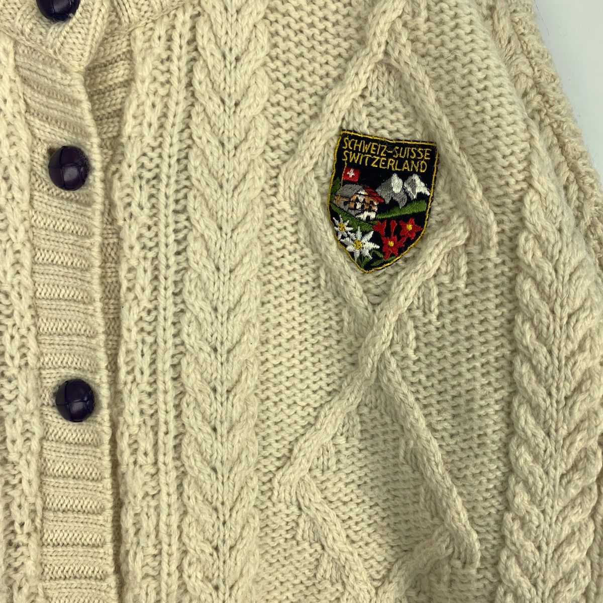 Vintage Vintage Cardigan Moffat Woollens Switzerland Size ONE SIZE - 2 Thumbnail