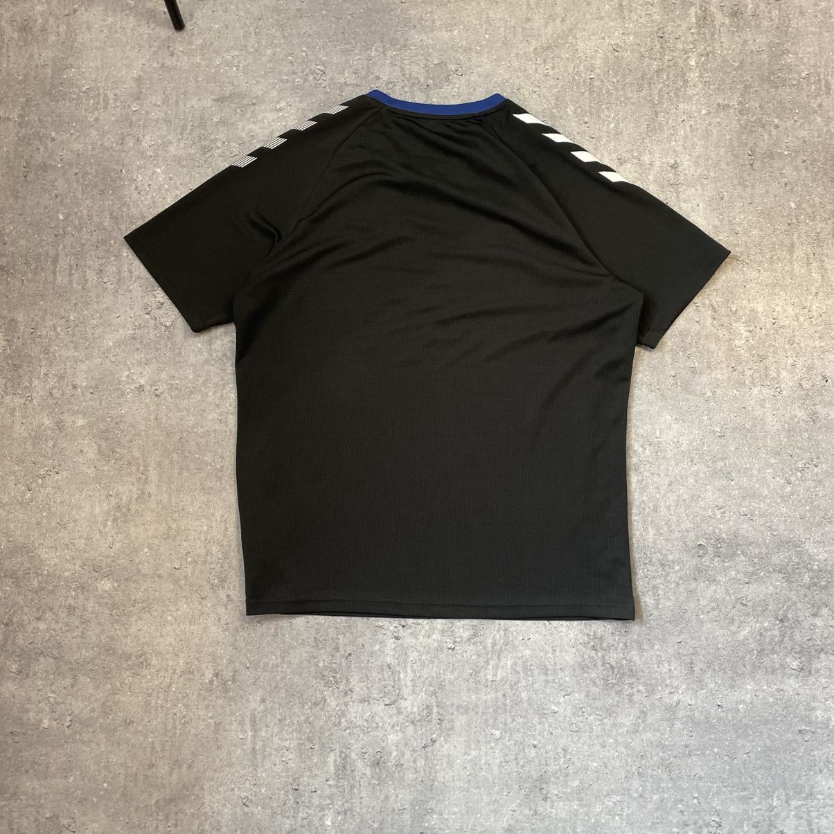 Hummel 2022-23 Everton Hummel Training Football Jersey Size US M / EU 48-50 / 2 - 5 Thumbnail