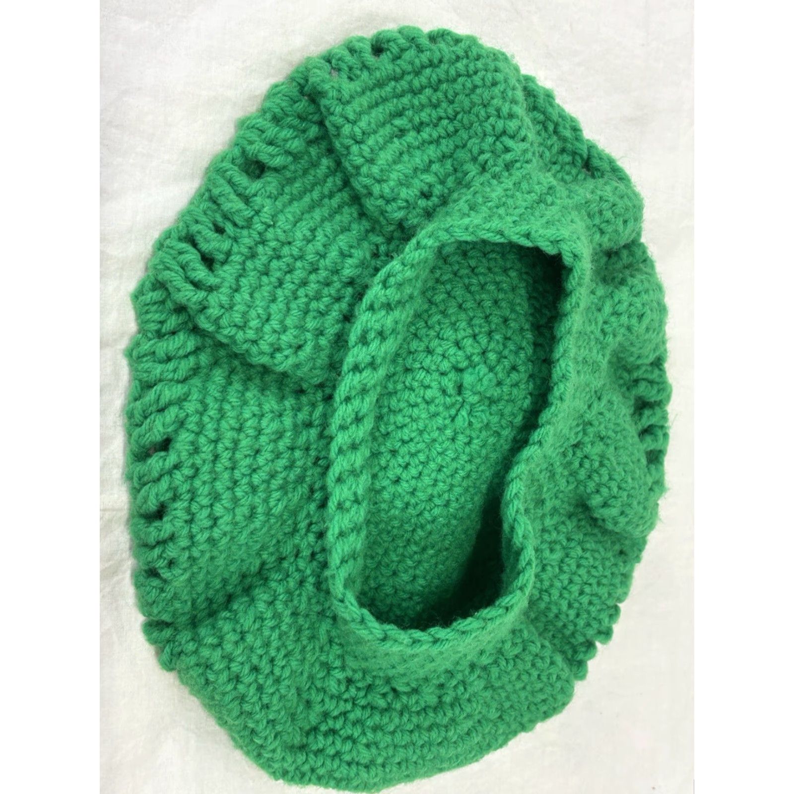 Vintage VINTAGE Handmade Beret Hat Knit Boho Hippie 1970s Kelly Green Pom Pom Floppy Accessories Mens Womens Boys Girls Size ONE SIZE - 5 Thumbnail