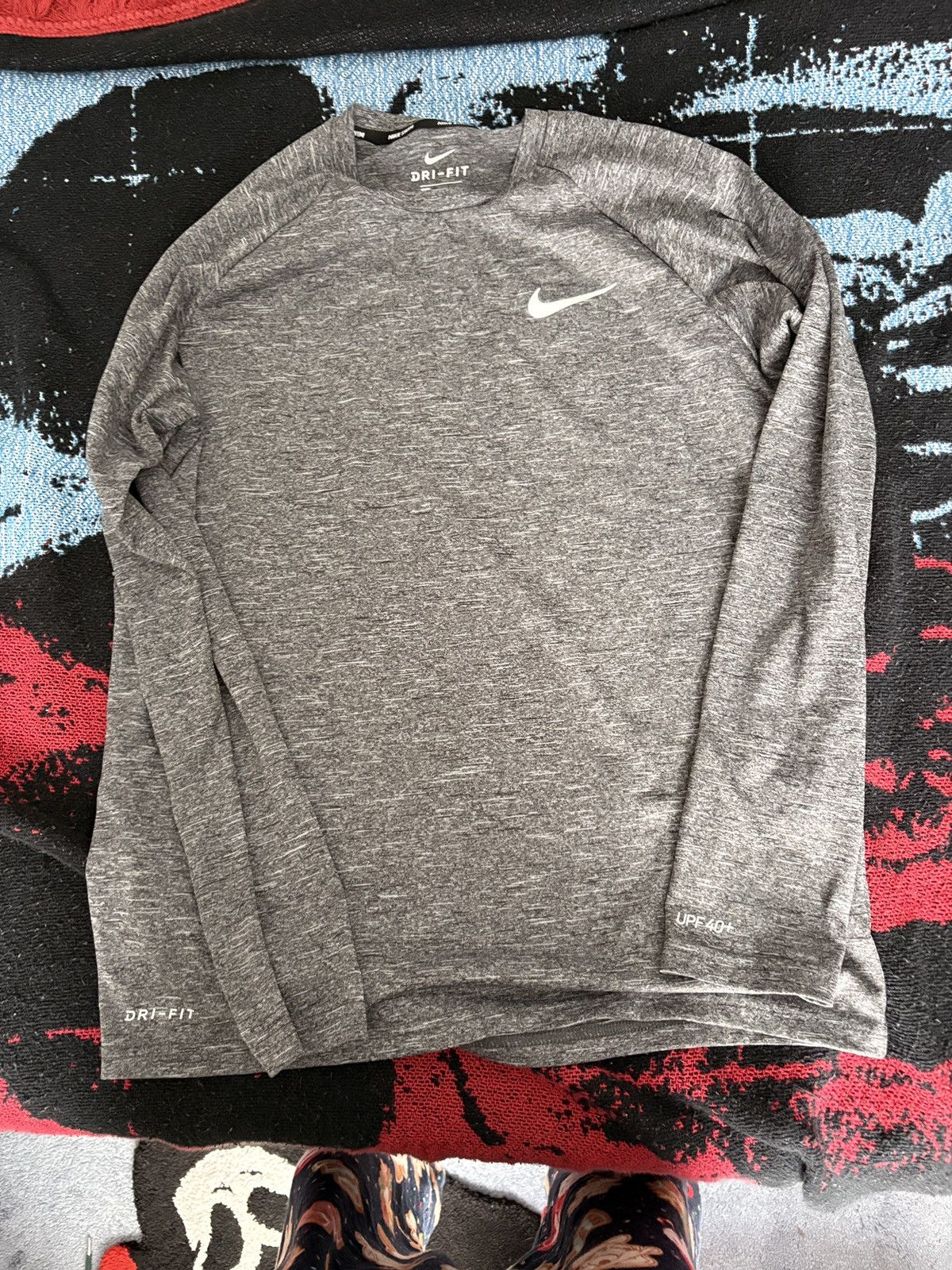 Nike Nike Swimming UPF40+ L/S Shirt Small Size US M / EU 48-50 / 2 - 1 Thumbnail