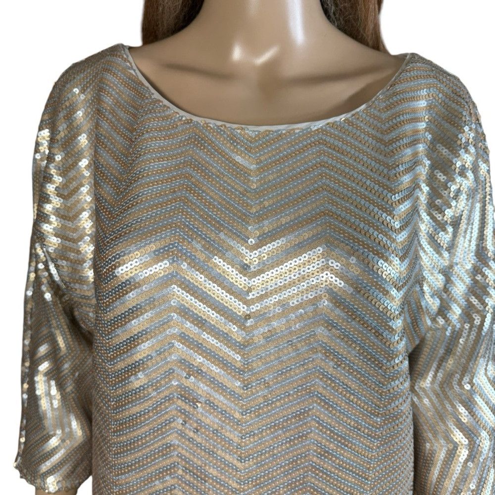 White House Black Market NWT New $128 White House Black Market Zig Zag Sequin Dolman Size M / US 6-8 / IT 42-44 - 4 Thumbnail