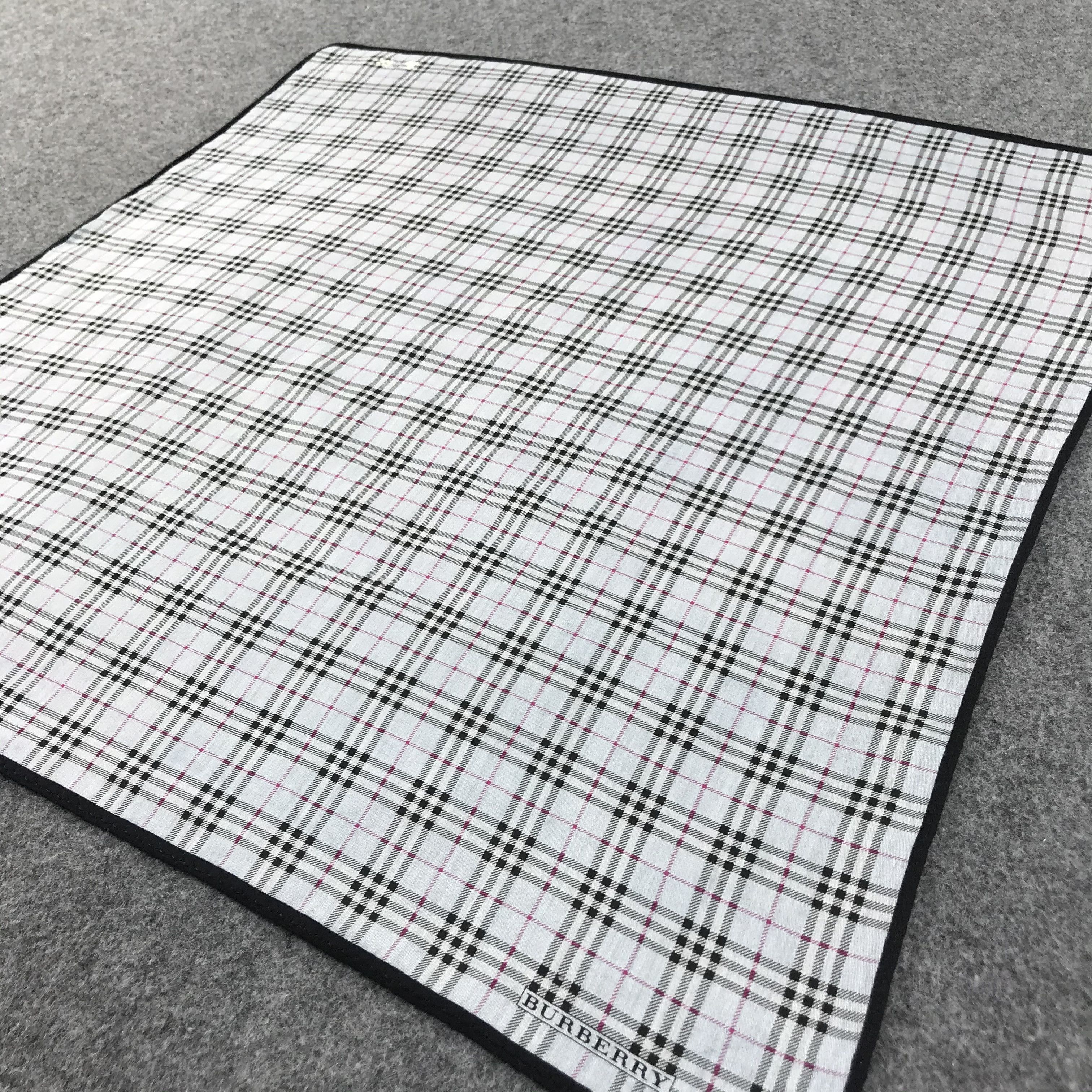 Burberry Burberry Handkerchief Neckerchief Bandana H129 Size ONE SIZE - 5 Thumbnail