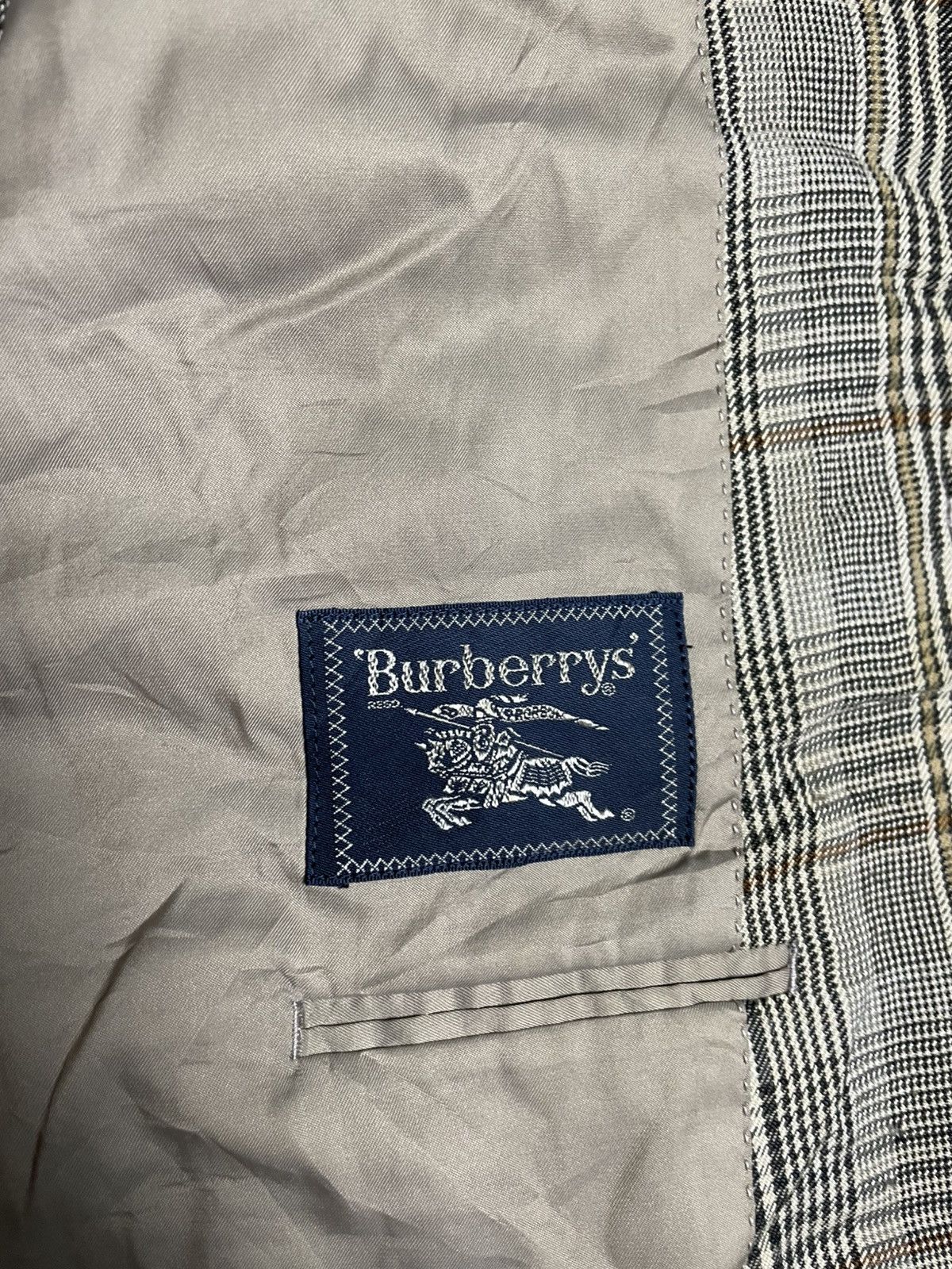 Burberry × Vintage Burberrys Men’s Two Button Blazer (25) Size US S / EU 44-46 / 1 - 13 Thumbnail