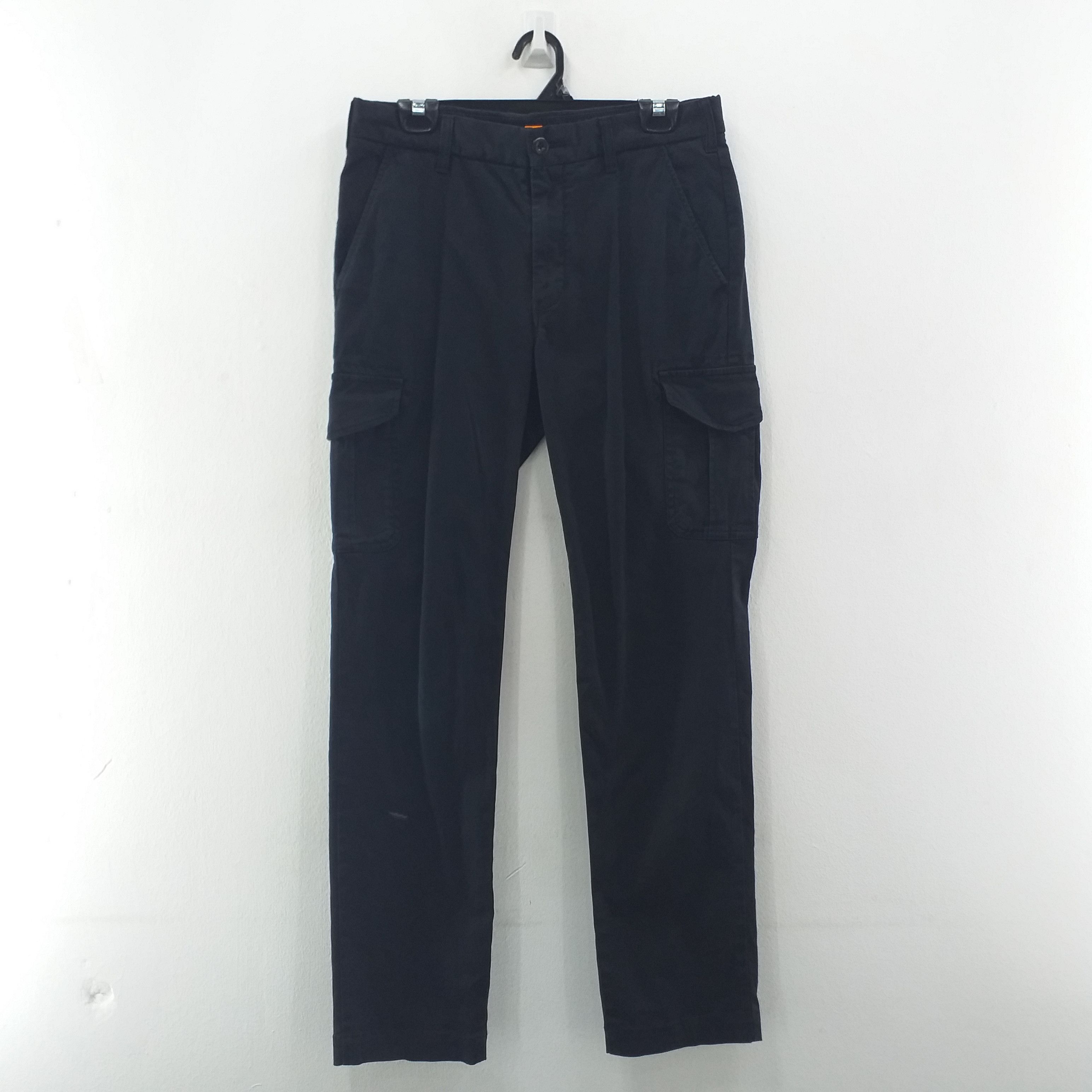Uniqlo Japanese Brand Cargo Pocket Pants 31 x 30.5 CP023