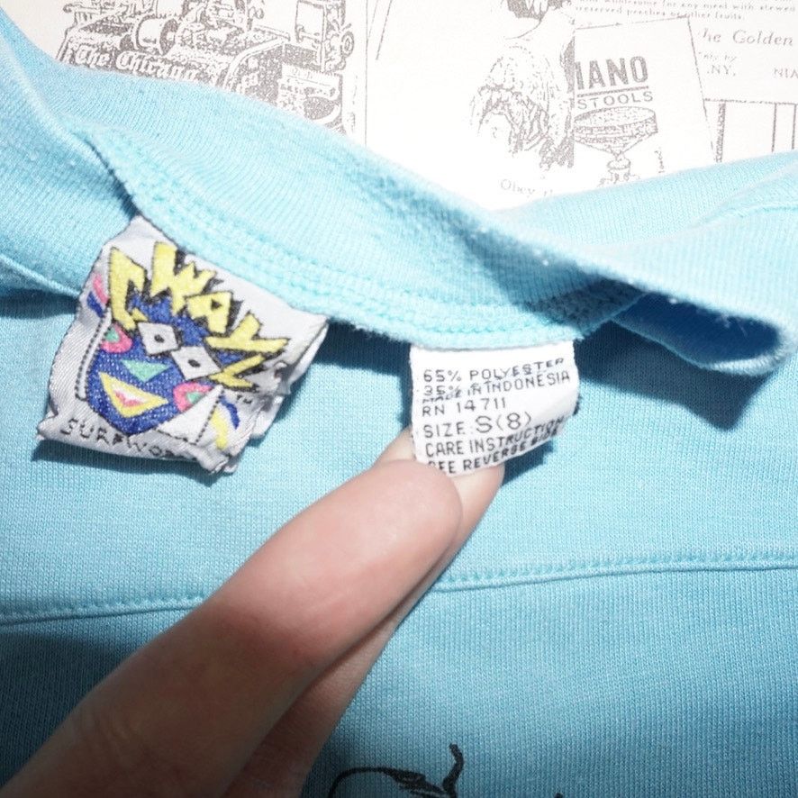 Vintage Small -Vintage Y2K surfing crop 1980s youth way cool t-shirt Size US S / EU 44-46 / 1 - 3 Thumbnail