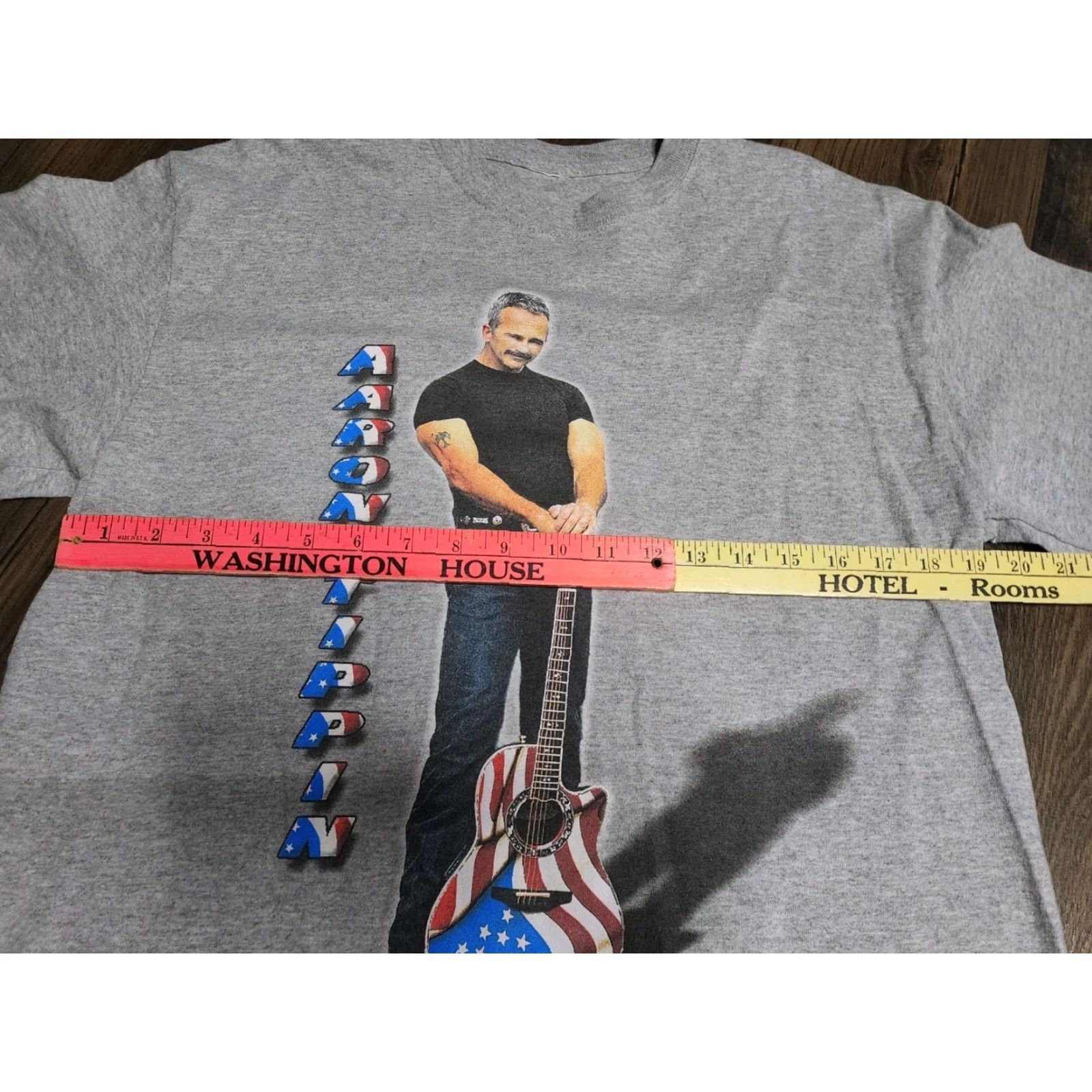 Doublet VINTAGE Aaron Tippin T-Shirt Country Music Tour Gray Short Sleeve Mens Regular Fit Double-Sided Patriotic Size US M / EU 48-50 / 2 - 3 Thumbnail