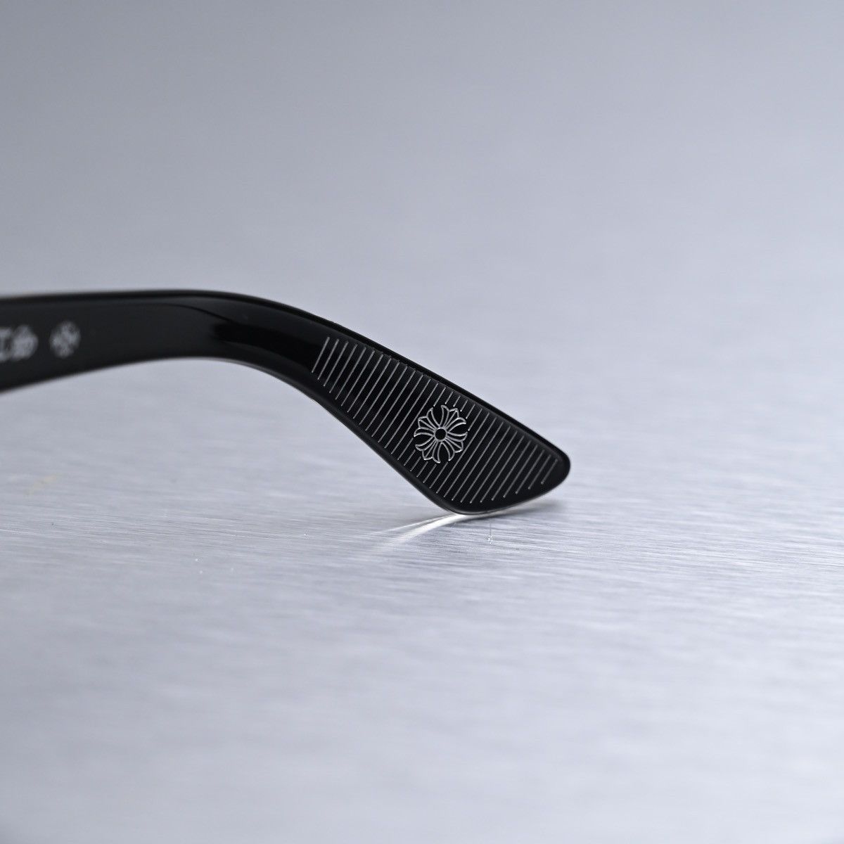 Chrome Hearts CHROME HEARTS VAGILLIONAIRE II BLACK GLASSES Size ONE SIZE - 6 Thumbnail