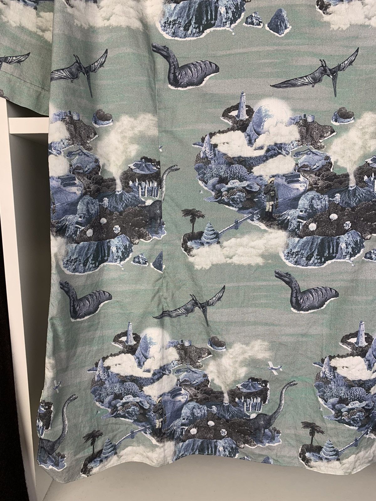 Lanvin Lanvin Hawaiian Dino Vacation Short Sleeve Button Up Shirt Size US M / EU 48-50 / 2 - 23 Thumbnail
