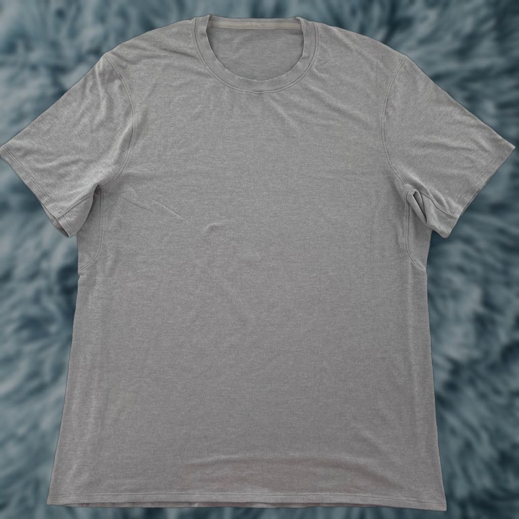 Lululemon VINTAGE Lululemon Men's Athletic Shirt Short Sleeve Pullover XL Gray CrossFit Gym Activewear Size US XL / EU 56 / 4 - 1 Thumbnail