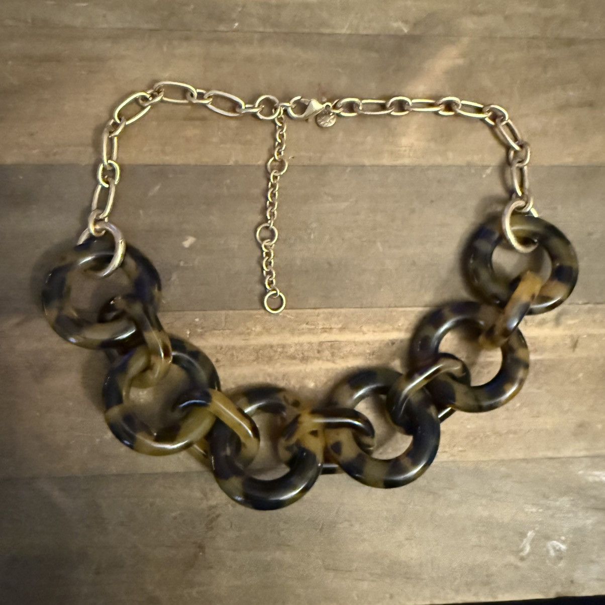 J.Crew J.Crew chunky gold tone tortoise link chain necklace Size ONE SIZE - 6 Thumbnail