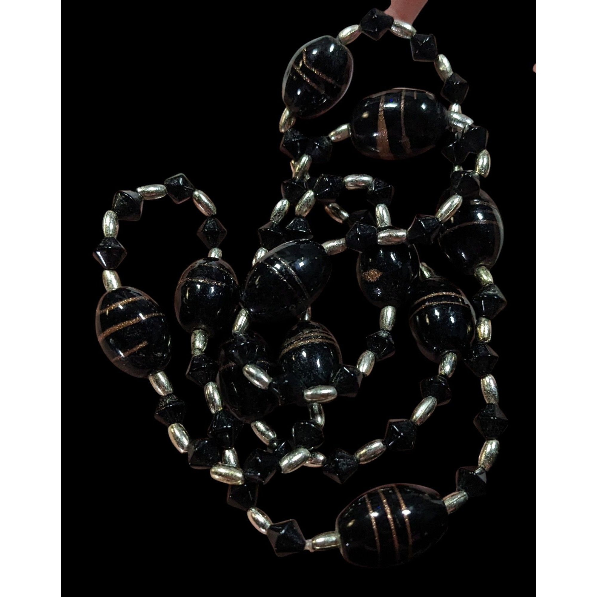 Other Gothic Black Glass And Silver Tone Beaded Necklace Size ONE SIZE - 3 Thumbnail