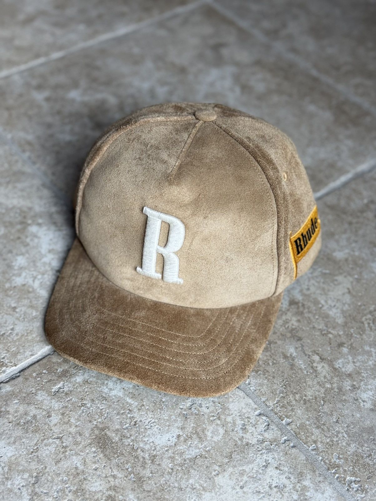 Rhude Full Suede R Brown hat Size ONE SIZE - 1 Thumbnail