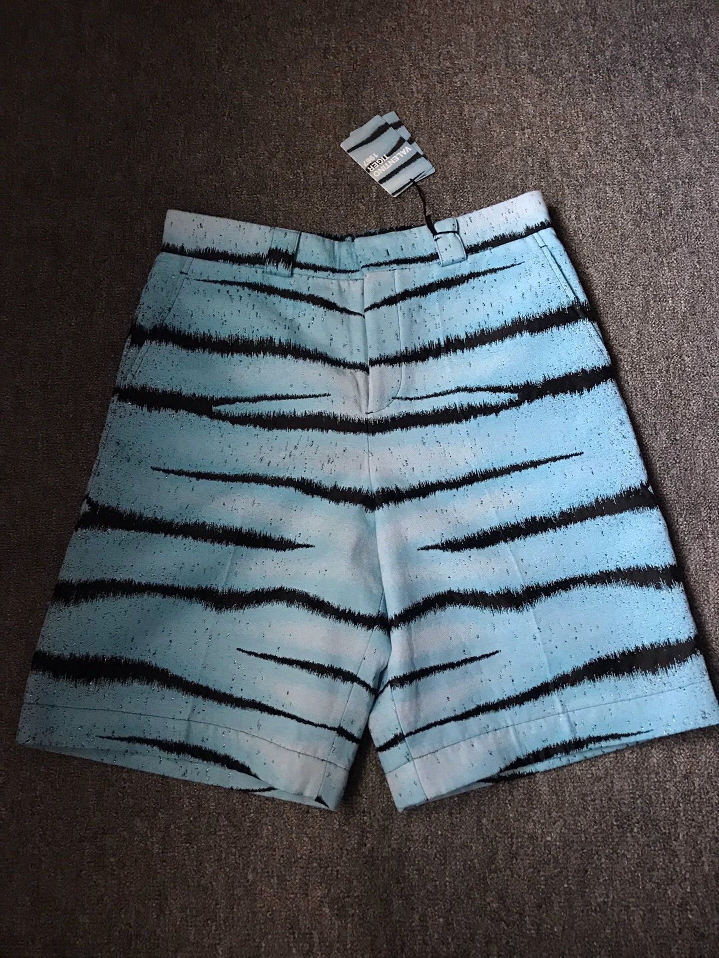Valentino Blue Striped Casual Shorts Size US 34 / EU 50 - 1 Thumbnail